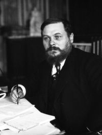 Portrait de Albert Métin