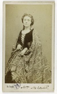 Portrait de Athénaïs Michelet