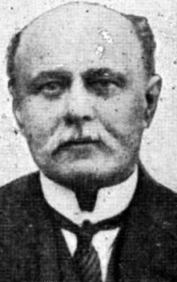 Douglas Blackburn