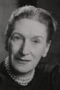 Portrait of Elizabeth Bowen