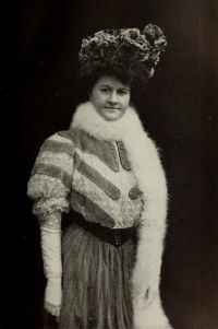 Portrait of Ellen Anderson Gholson Glasgow