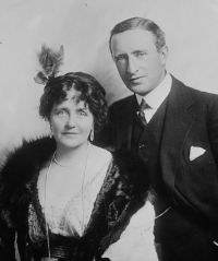 Portrait of Eva Moore
