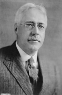 Portrait de Frank Arthur Vanderlip