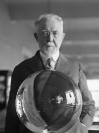 Portrait de George Perkins Merrill