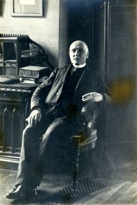 Portrait de Gustave Macon