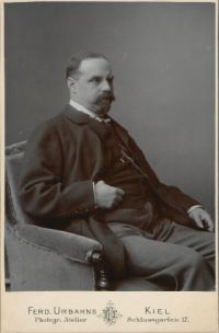 Portrait de Hermann Oldenberg