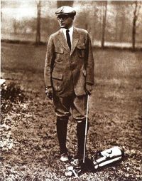 Portrait de Holworthy Hall