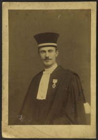 Portrait de Jean-Auguste Brutails