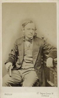 Portrait de John Robert Seeley