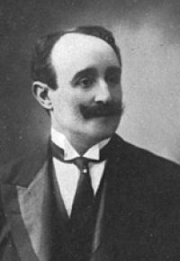 Portrait de Julien Busson-Billault