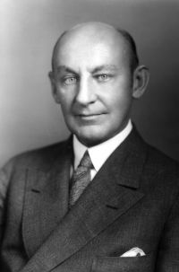Portrait of Leverett S. Lyon