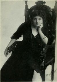 Lilyan Stratton