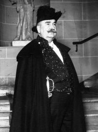 Portrait de Louis Bertrand