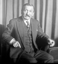 Portrait de Maurice Pernot