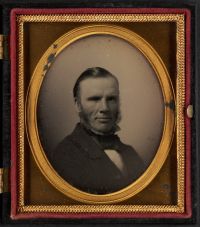 Portrait de William Robson