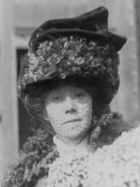 Portrait of Yei Theodora Ozaki